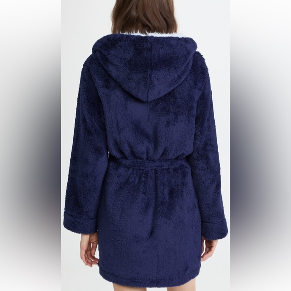Honeydew Intimates Head in the Cloud Blue Sherpa Faux Fur Hood Robe Medium NWT - Picture 2 of 4